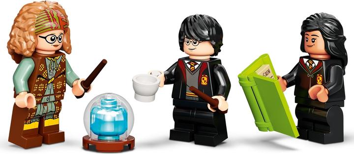 Actual product image LEGO Hogwarts Moment: Divination Lesson (76396, LEGO Harry Potter)