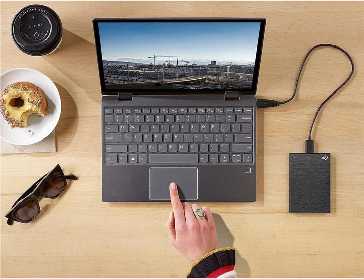 Actual product image Seagate One Touch HDD (2 TB)