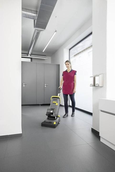 Immagine prodotto Kärcher Professional BR 30/4 C Bp