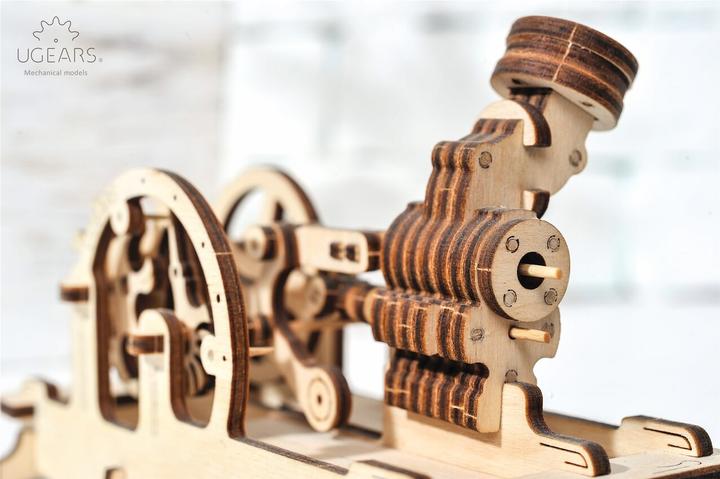Actual product image Ugears Air motor