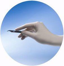 Produktbild Meditrade Gentle Skin Grip Handschuhe latex weiss puderfrei (M)