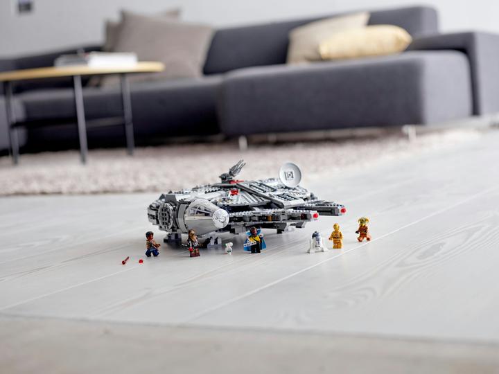 Actual product image LEGO Millennium Falcon (75257, LEGO Star Wars)