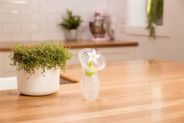 Actual product image Haakaa Breast pump without suction cup