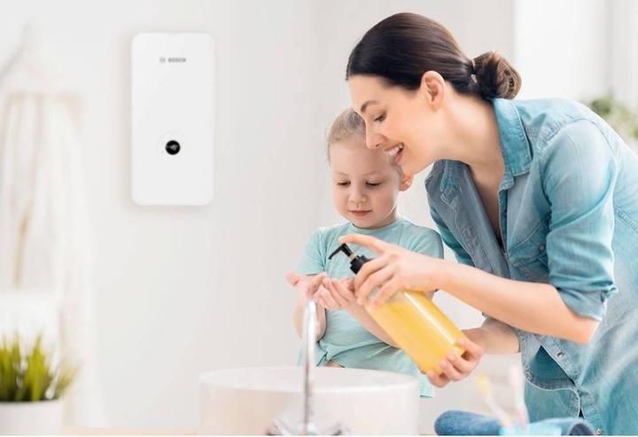 Productafbeelding Bosch Home Comfort Bosch Tronic Advanced doorstroomverwarmer