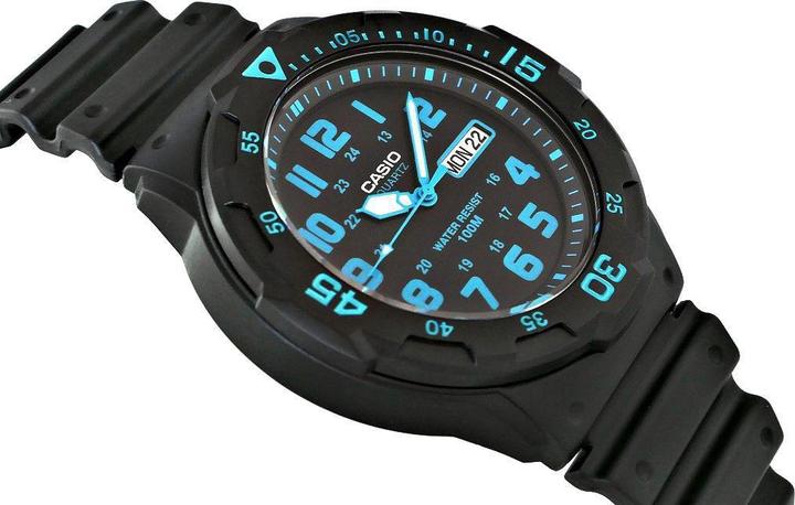 Actual product image Casio Collection (Analogue wristwatch, 45 mm)