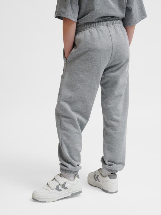 Actual product image hummel Hmljr Loose Sweatpants Bee (140)