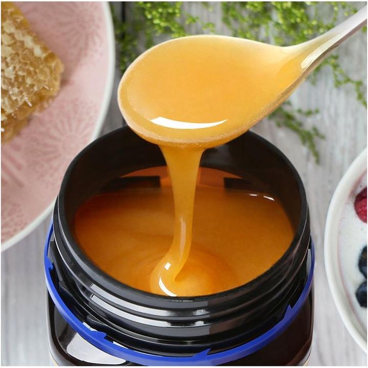 Actual product image Manuka Health MGO 400+ Manuka Honey 500 g (500 g)