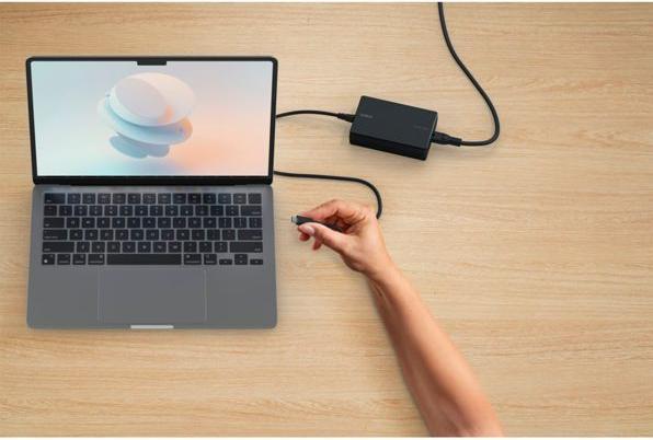 Actual product image Belkin USB-C GaN power supply 100W Power Delivery black INC016vfBK (100 W)