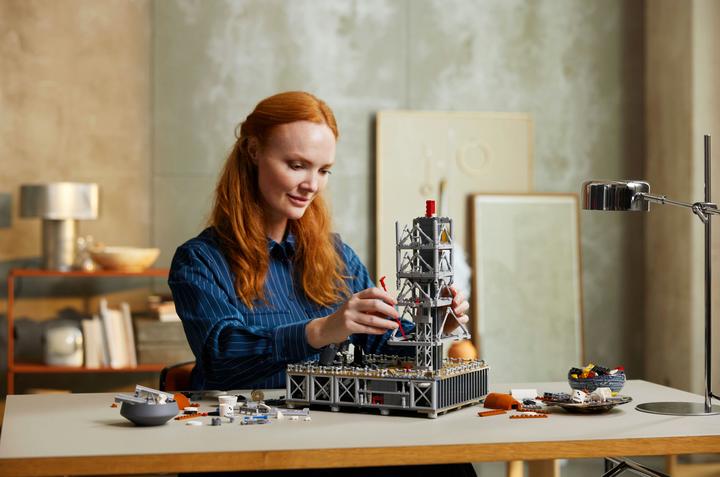 Image du produit LEGO Base de lancement Artemis de la NASA (10341, LEGO Icons, LEGO difficiles à trouver)