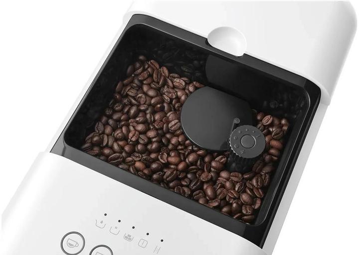 Actual product image Smeg BCC12WHMEU