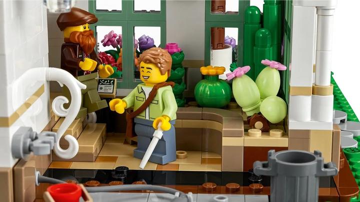 Actual product image LEGO The botanical garden (21353, LEGO Ideas, LEGO Rare Sets)