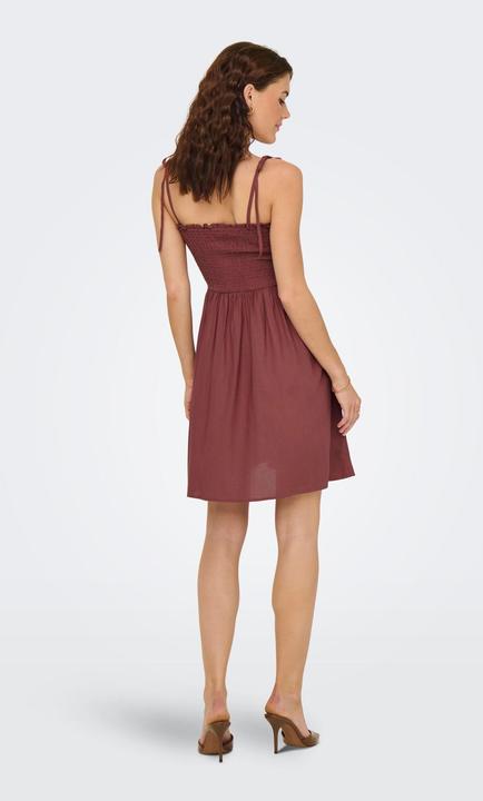 Produktbild Only Normal geschnitten Trapezausschnitt Kurzes Kleid Kleid (L)