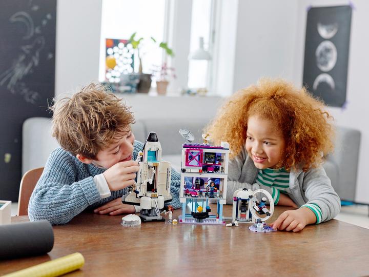 Produktbild LEGO Olivias Raumfahrt-Akademie (41713, LEGO Friends)