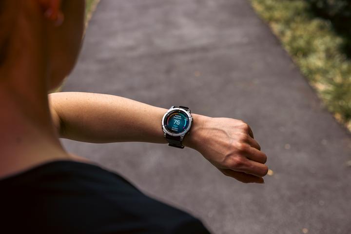 Produktbild Garmin fenix E (47 mm)
