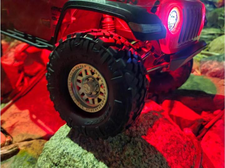 Immagine prodotto Axial Illuminazione del modello Rock Lights SCX10 III Rubicon