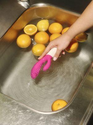 Actual product image LELO Ina Wave 2