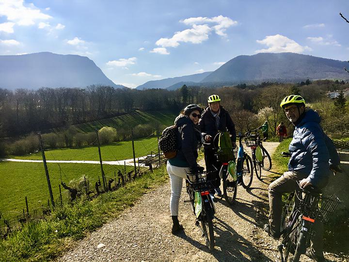 Image du produit Smartbox Balade à vélo de 4h avec dégustation de vins au pays de Neuchâtel (2 pers.)
