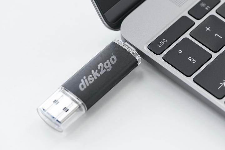 Image du produit Disk2go Switch (8 Go, USB-A, USB-C, USB 3.0)