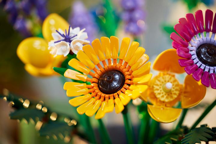 Image du produit LEGO Bouquet de fleurs sauvages (10313, LEGO Icons, LEGO Botanical)