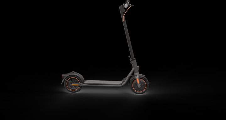 Actual product image Segway-Ninebot F40D (20 km/h, 40 km, 350 W)