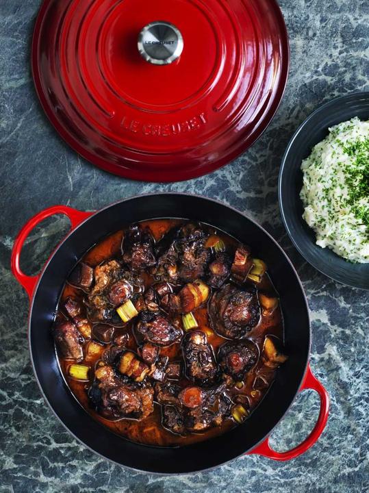 Produktbild Le Creuset La Marmite Signature (26 cm, Bräter + Schmortopf, Gusseisen)