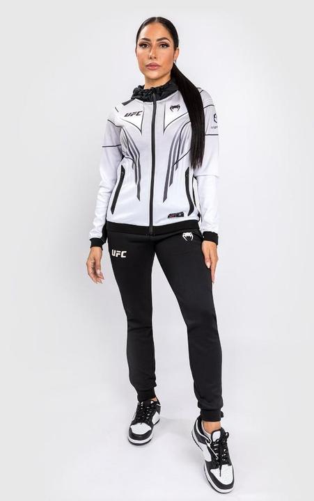 Image du produit UFC | Venum Authentic Fight Night 2.0 Women's Walkout Hoodie (L)