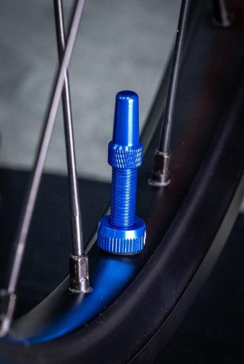 Produktbild Muc-Off V2 Tubeless Ventil Kit 44mm