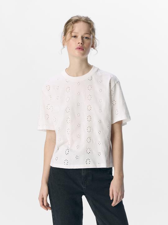 Actual product image Object Broderie Anglaise T-shirt (M)