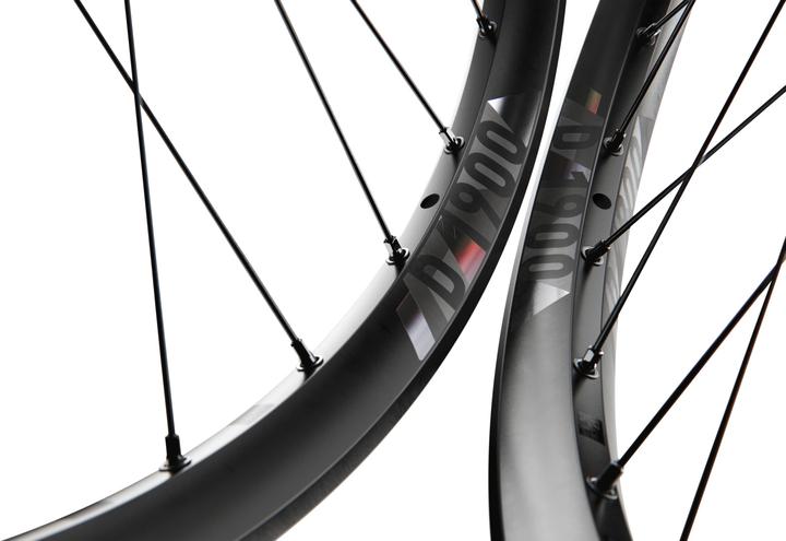 Actual product image DT Swiss D 1900 Classic (Front wheel, 26")