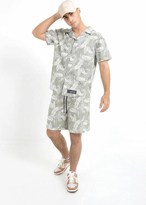 Actual product image Sixth June short tropical (M)