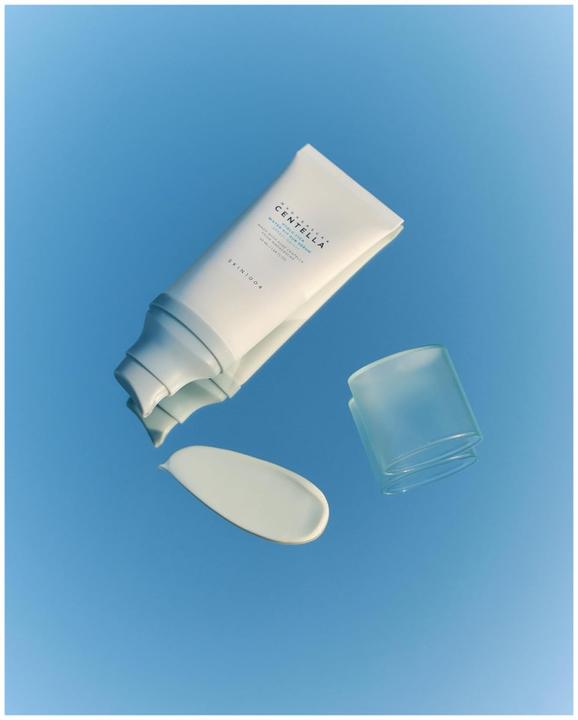 Actual product image Skin1004 Hyalu-Cica Water-Fit Sun Serum (Sun cream face, SPF 50+, 15 ml)