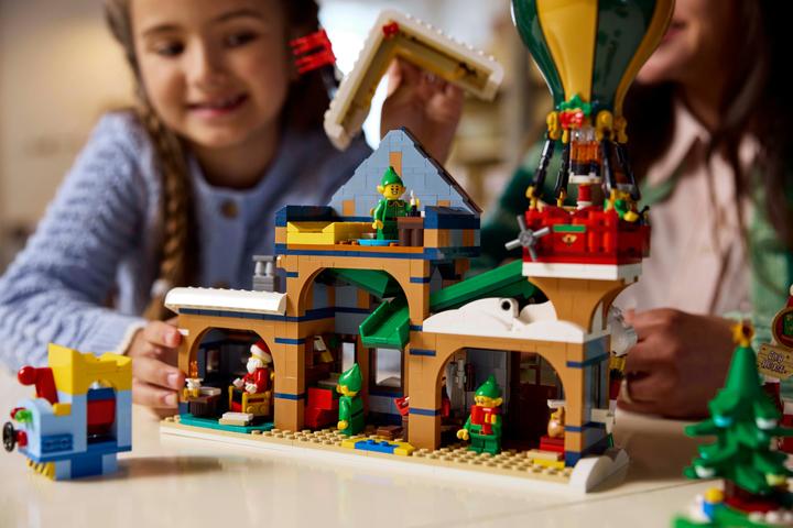 Image du produit LEGO Bureau de poste du Père Noël (10339, LEGO Icons, LEGO difficiles à trouver)