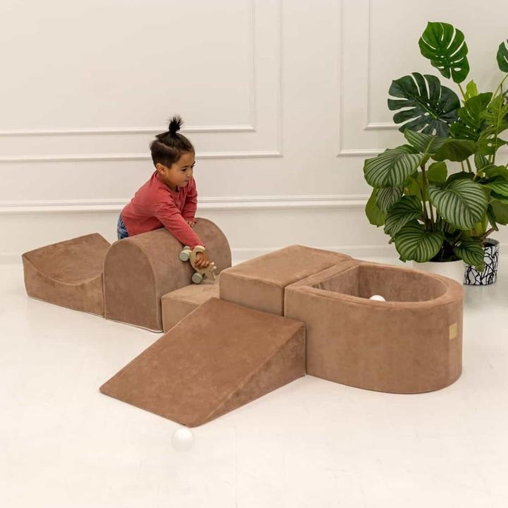 Actual product image Activity Board Gift for a Child, Playset Ball Pits, Playground for Children + 100 Yellow Mix Balls