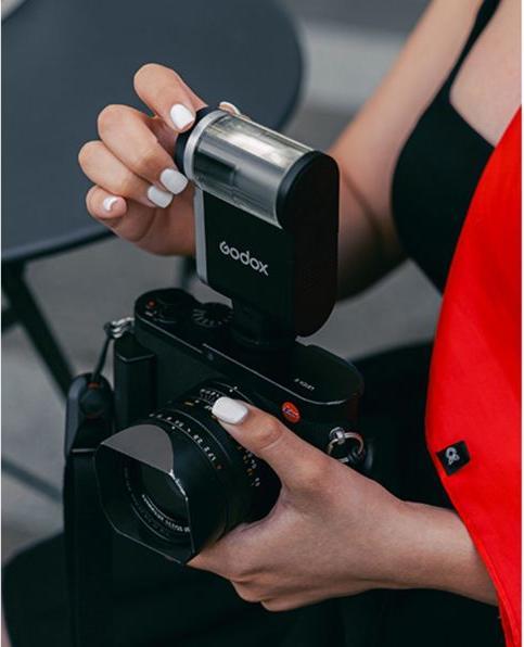 Produktbild Godox iA32 (Aufsteckblitz)