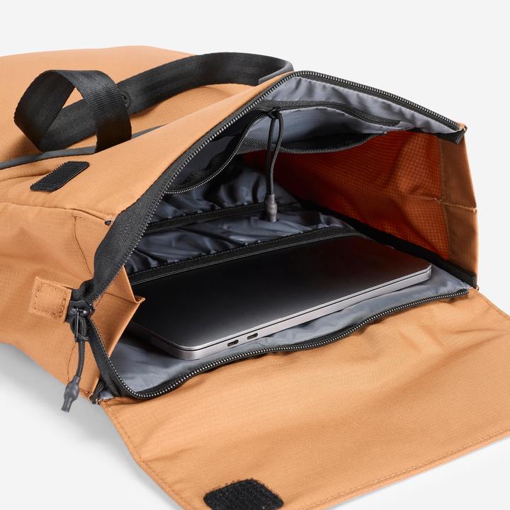 Immagine prodotto Decathlon Rucksack mit Laptopfach Ripstop - 15 l (15 l)