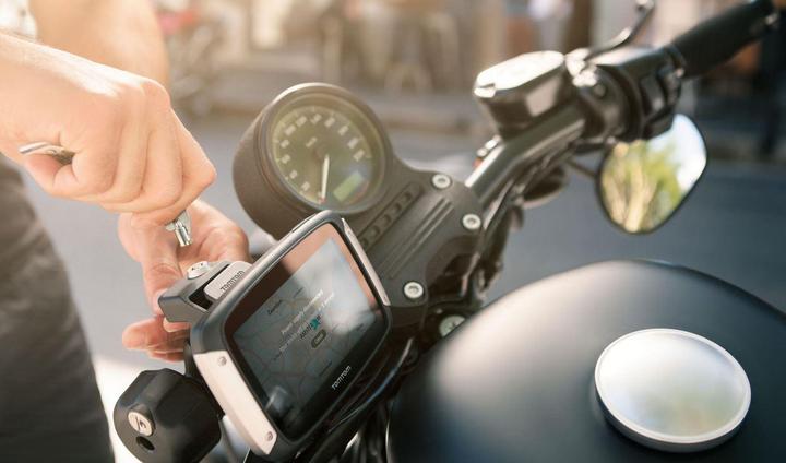 Produktbild TomTom Rider 410 WORLD (4.30")