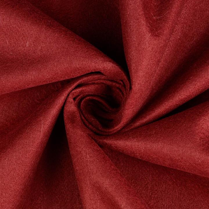 Wine red