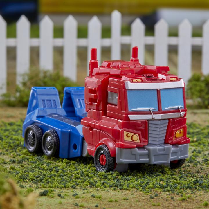 Produktbild Hasbro Optimus Prime Battle Base Trailer