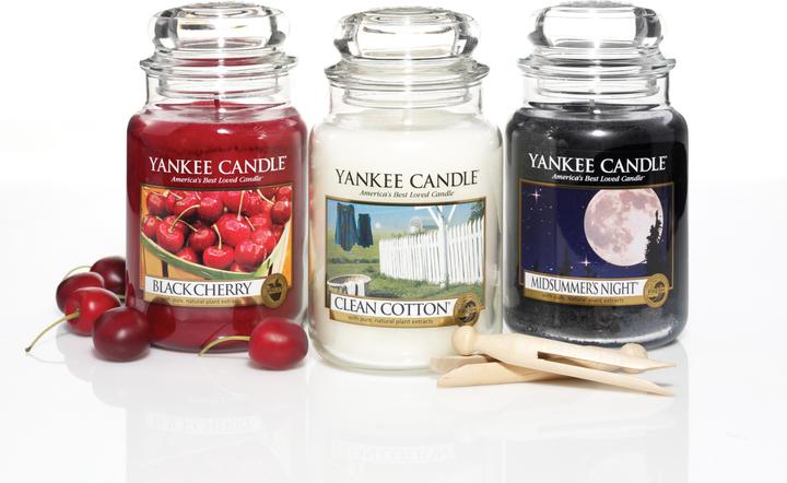 Image du produit Yankee Candle Black Cherry (623 g)