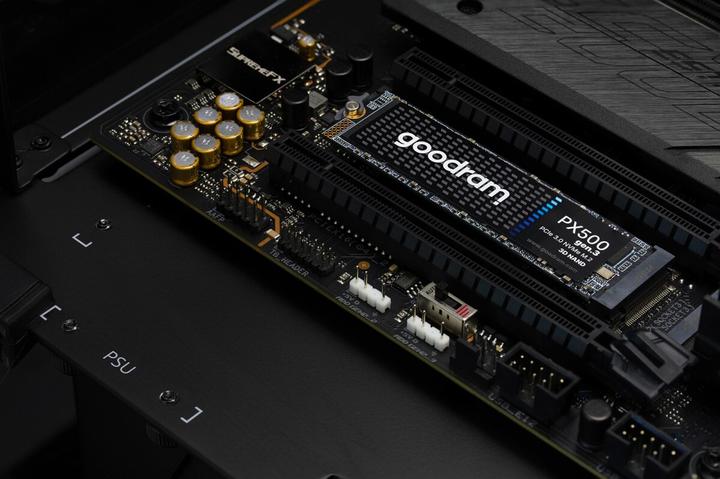 Actual product image Goodram SSD PX500 GEN.3 PCIe 3x4 1TB M.2 2280 RETAIL (1000 GB, M.2 2280)