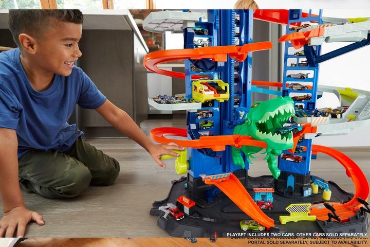Produktbild Hot Wheels City Megacity Parkgarage mit T-Rex-Angriff