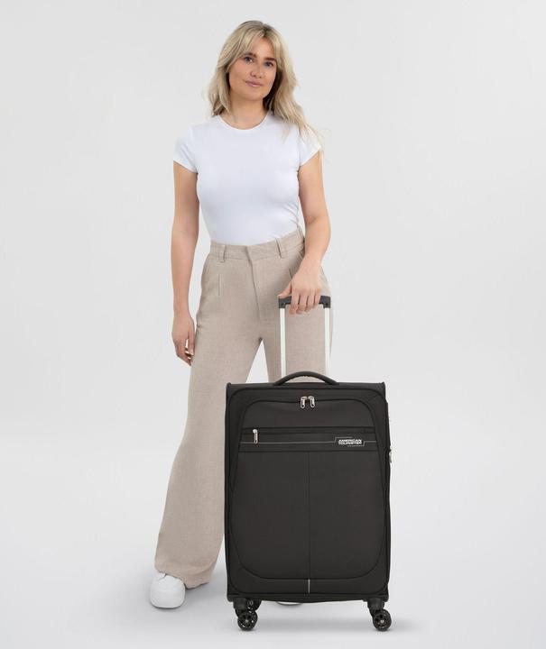 Actual product image American Tourister Deep Dive 4-wheel trolley 67 cm with expansion fold (69 l, M (50 - 90l))