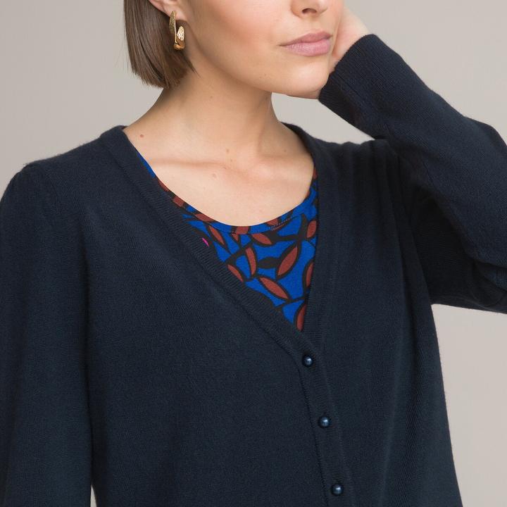 Actual product image Anne Weyburn Cardigan with V-neck and cashmere touch (44, 46)