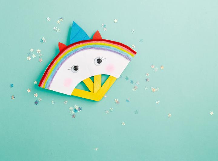 Image du produit Boîte de bricolage pour licornes. Avec instructions, matériel de bricolage et livre d'activités
