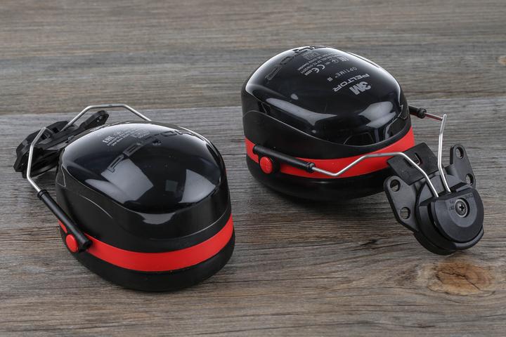 Actual product image 3M Peltor hearing protection 3/E (1 x)