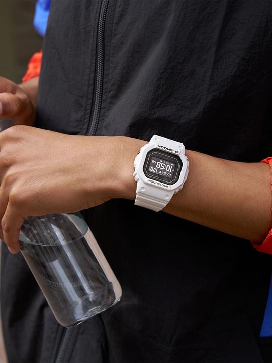 Actual product image G-Shock DW-H5600-7ER (45 mm)
