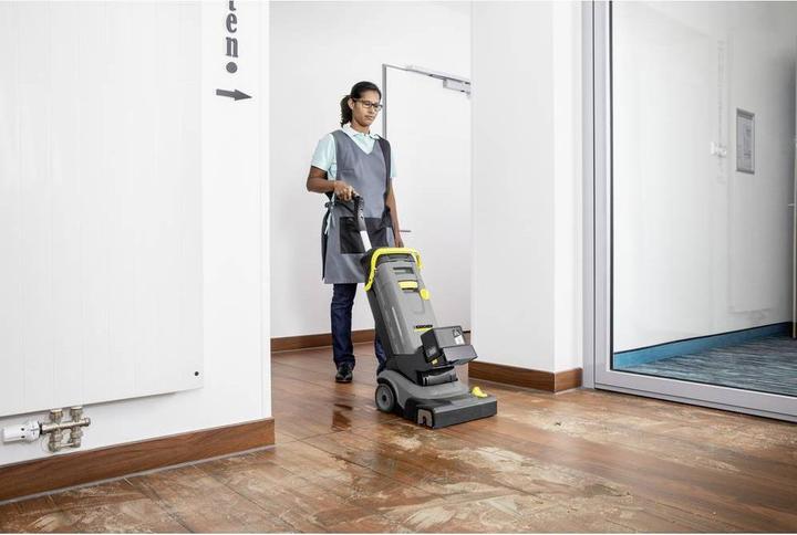 Immagine prodotto Kärcher Professional BR 30/4 C Bp