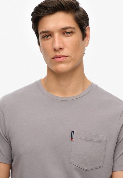 Actual product image Superdry Classic Essential Pocket Tee (S)