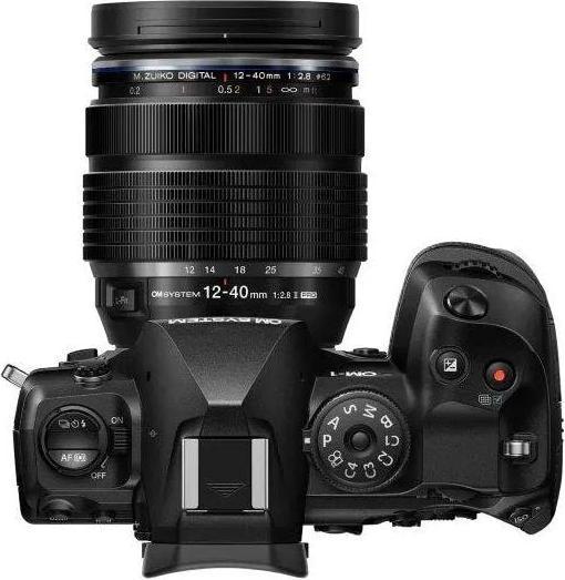 Produktbild OM System OM-1 Mark II 12-40mm II Kit (12 - 40 mm, 20.40 Mpx, 4/3)