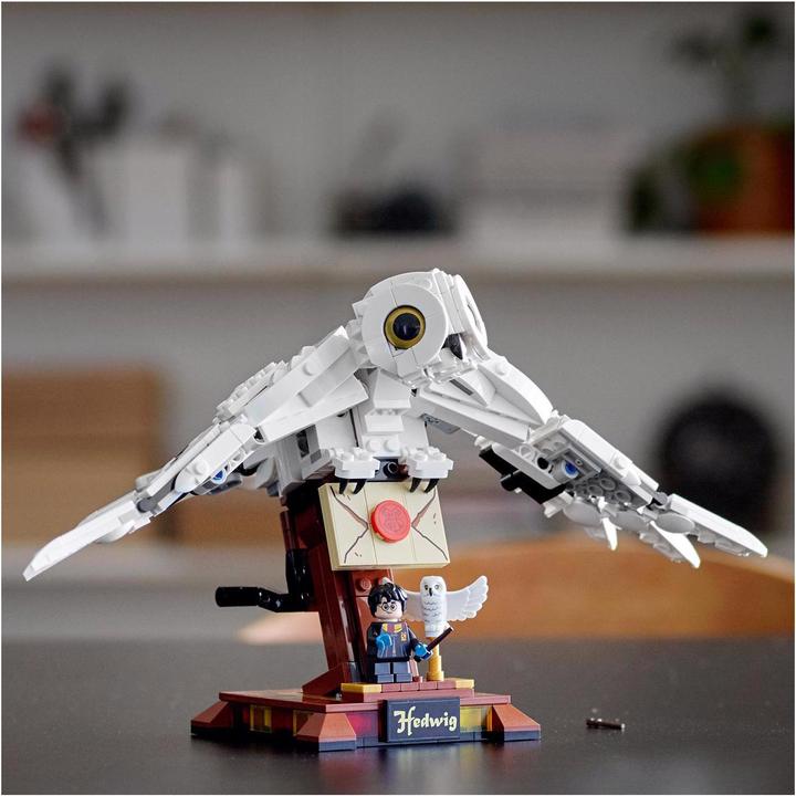 Actual product image LEGO Hedwig (75979, LEGO Harry Potter, LEGO Rare Sets)